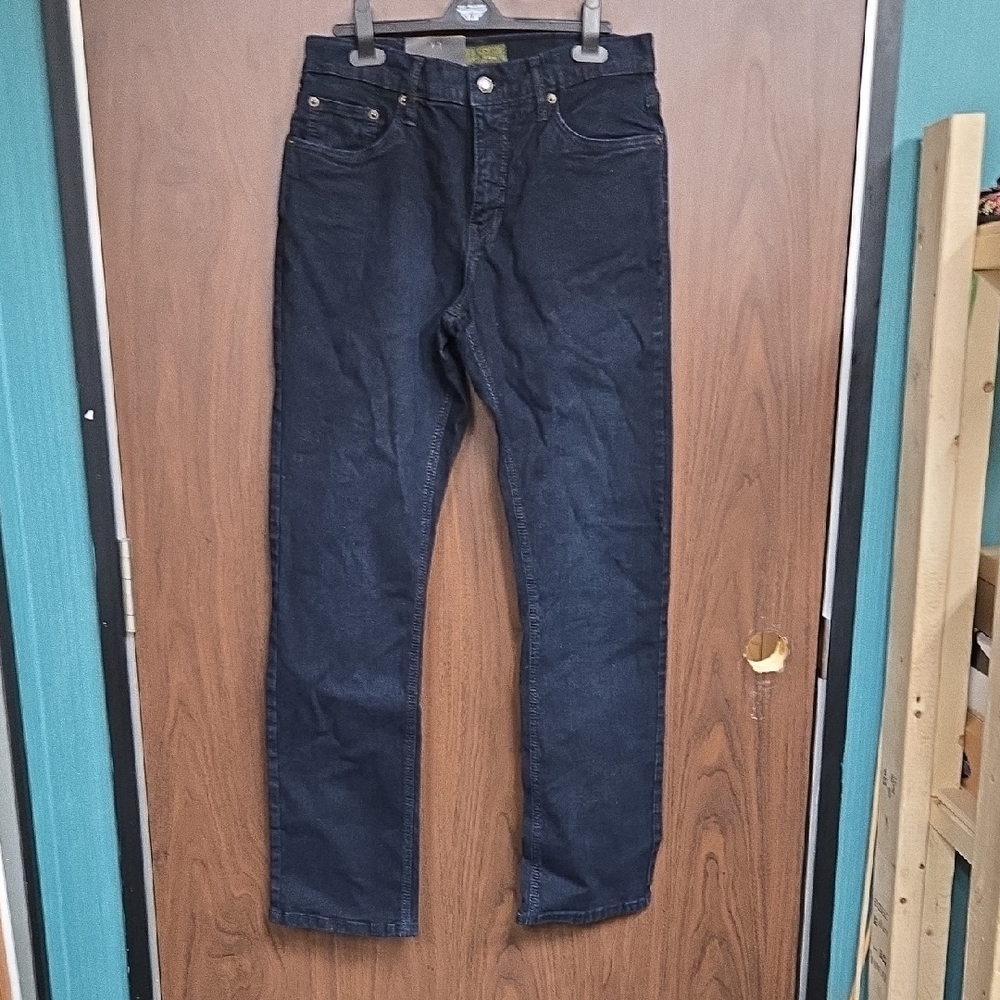 Urban Star Size 32 Dark Wash Relaxed Straight Leg Jean